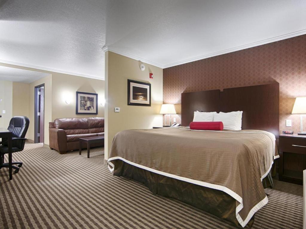 Best Western Plus Olathe Hotel מראה חיצוני תמונה